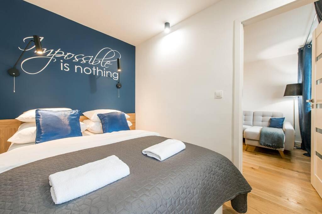 Rondo Onz P&O Serviced Apartments Warschau Buitenkant foto